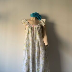Vintage | Floral cotton wing sleeve nightgown | Floor length | Roomy comfortable